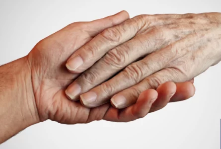 How to Support a Loved One Who is Diagnosed with Alzheimer’s