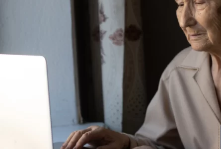 Tips for Keeping Seniors Safe from Sweetheart Scams