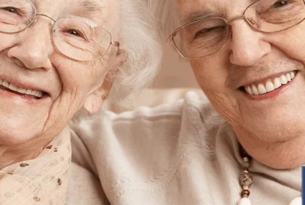 Supporting Loved Ones in California During Alzheimer’s and Brain Awareness Month